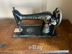 1908 Singer Sewing Treadle Sewing Machine in Tiger Oak Cabinet, 7 drawers