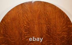 1910s Antique Empire Tiger Oak round dining room table / Breakfast table