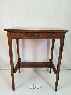 1915 American Arts & Crafts Tiger Oak Kids Desk / Hallway Table