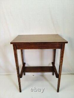 1915 American Arts & Crafts Tiger Oak Kids Desk / Hallway Table