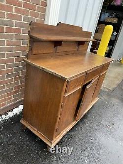 19th century Antique Tiger Oak Victorian Buffet Sideboard Server Cabinet See Pic