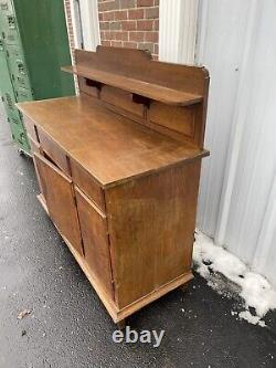 19th century Antique Tiger Oak Victorian Buffet Sideboard Server Cabinet See Pic