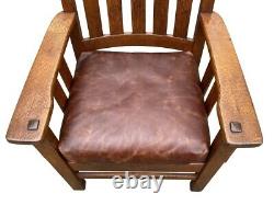 20TH C ANTIQUE L & JG STICKLEY TIGER OAK ARM CHAIR With LEATHER SEAT #810