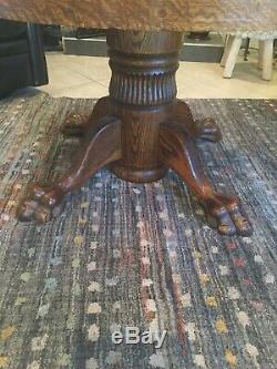 ANTIQUE CLAW FOOT TIGER OAK DINING TABLE 44. ROUND Original