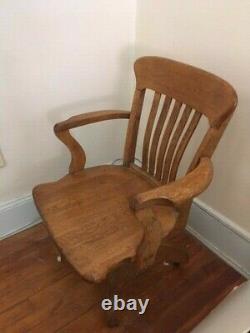 ANTIQUE Golden Tiger OAK OFFICE CHAIR on casters. Local Pick Up New York