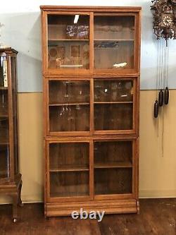ANTIQUE TIGER OAK DANNER SECTIONAL 3-STACK BOOKCASE WithSLIDING WAVY GLASS DOORS