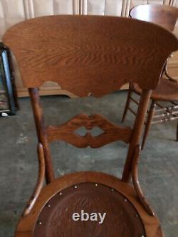 American Arts & Crafts 4 Tiger Oak Wooden Parlor Chairs (Embossed Leather Seats)