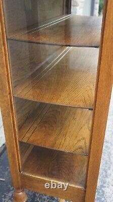 Antique 59 ROCKFORD NATIONAL FURNITURE Tiger Oak Cabinet Hutch glass doors