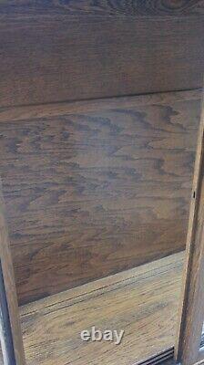 Antique 59 ROCKFORD NATIONAL FURNITURE Tiger Oak Cabinet Hutch glass doors