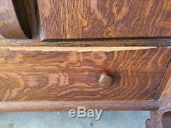 Antique Arts & Crafts / Mission Style Quarter Sawn Tiger Oak Sideboard Buffet