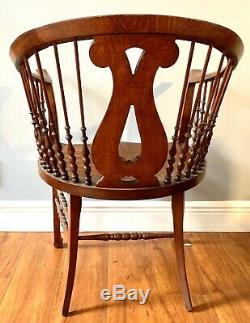 Antique Barrel Tiger Wood Craftsman Fancy Turner Spindle Windsor Mission Chair