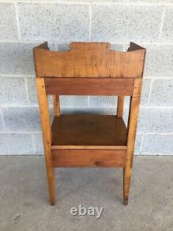 Antique Birds Eye-tiger Maple Hepplewhite Style Wash Stand-side Table