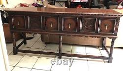 Antique Carved Tiger Oak Wood Buffet/Sideboard by the Hales Company