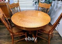 Antique Claw Foot- Pickup Only -tiger Oak Dining Table With 4 Chairs & 3 Leaves