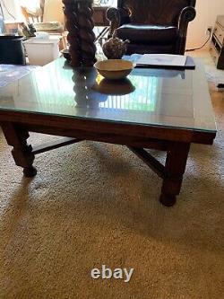 Antique Craftsman tiger oak expandable coffee table