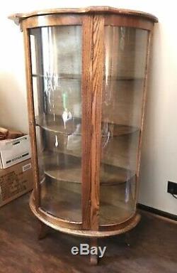 Antique Curved Glass Tiger Oak Curio Cabinet Bowed Glass Front Quarter Sawn