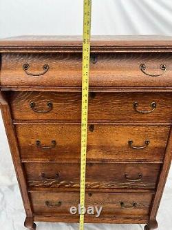 Antique Dresser Tallboy Five Drawers Quarter Sawed Tiger Oak Five Locks no key