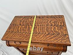 Antique Dresser Tallboy Five Drawers Quarter Sawed Tiger Oak Five Locks no key