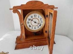 Antique Ingraham Kitchenette Clock Working Video Arts & Crafts Tiger Oak Mission