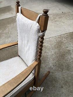 Antique Mission Quartersawn Solid Oak Wood Slat Rocking Chair Spindles Excellent