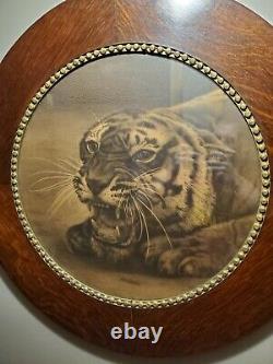 Antique Oak Round Frame With Tiger