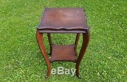 Antique Quarter Sawn Tiger Oak Scalloped Top Side Table plant stand c1915
