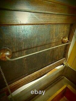 Antique Rare Find Tiger Oak Bath In A Table- Must See