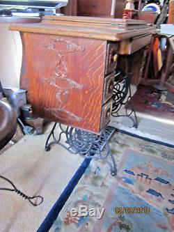 Antique Singer Tiger Oak Fancy 7 Drawer Treadle Sewing Machine Cabinet