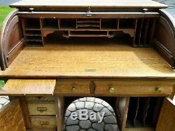 Antique Tiger Oak C Curve Roll Top Desk Grand Rapids Desk Co. MILWAUKEE Pickup