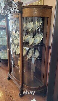 Antique Tiger Oak China Cabinet Curved Glass Sides & Door Winged Lion Crest