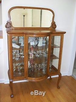Antique Tiger Oak Curved Glass Curio China Cabinet w mirror Excellent condition