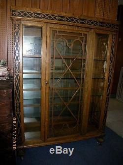 Antique Tiger Oak Glass China Display Curio Cabinet Wood wheels Mirror, glass