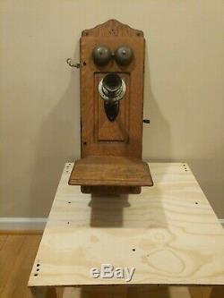 Antique Tiger Oak Wood Stromberg Carlson Raised Panel Crank Wall Phone