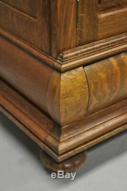 Antique Victorian Carved Tiger Oak Lion Head Sideboard Hutch Buffet Server