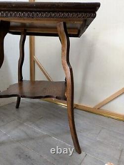 Antique Victorian Quartersawn Tiger Oak Wood 2-Tier Square Parlor Table E63