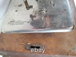 Antique Wilcox & Gibbs Sewing Machine Electric Motor Tiger Oak Pin Lock Case