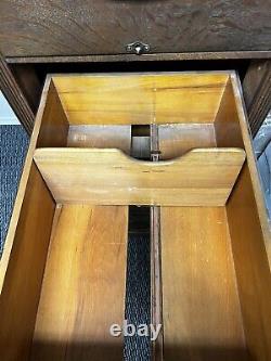 Antique Yawman & Erbe 4 Drawer, Tongue & Groove, Tiger Oak Library File Cabinet
