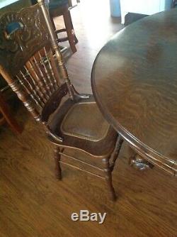 Antique reproduction victorian dining furniture in tiger oak by Pulaski