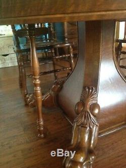 Antique reproduction victorian dining furniture in tiger oak by Pulaski