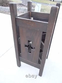 Antique tiger oak mission arts & craft large umbrella stand church cross