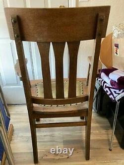 Antique tiger oak mission chair