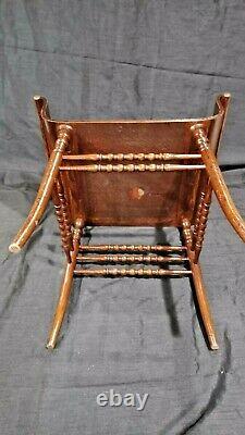 Antique tiger oak veneer bentwood bench chair with curved armrest