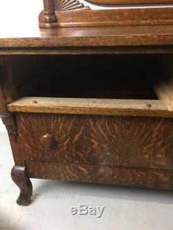 BEAUTIFUL Antique Quarter Sawn Tiger Oak Vanity / Princess Dresser with Claw Feet