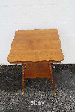 Early 1900s Victorian Tiger Oak Side End Center Table 4991