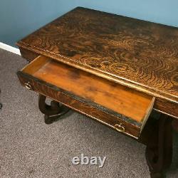 Early 20th Century Tiger Oak Library Desk With One Drawer