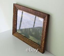Exceptional antique solid wood tiger oak picture frame approx 10 x 14