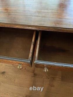 GORGEOUS! Antique Tiger Oak Dresser / Chest of Drawers
