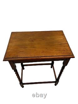 Gorgeous Antique Box Table, Solid Oak, Barley Twist legs, Rectangle Shape