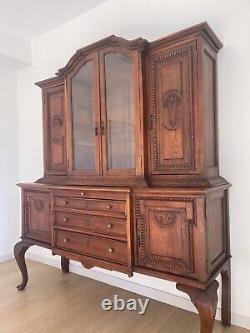 Grand Antique 1800s French Provincial Louis XV Carved Buffet Cabinet Hutch