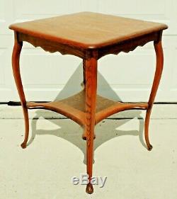 Large Antique/Vtg 30 Tall Tiger Oak Two Tier Side/End Accent Table #5780